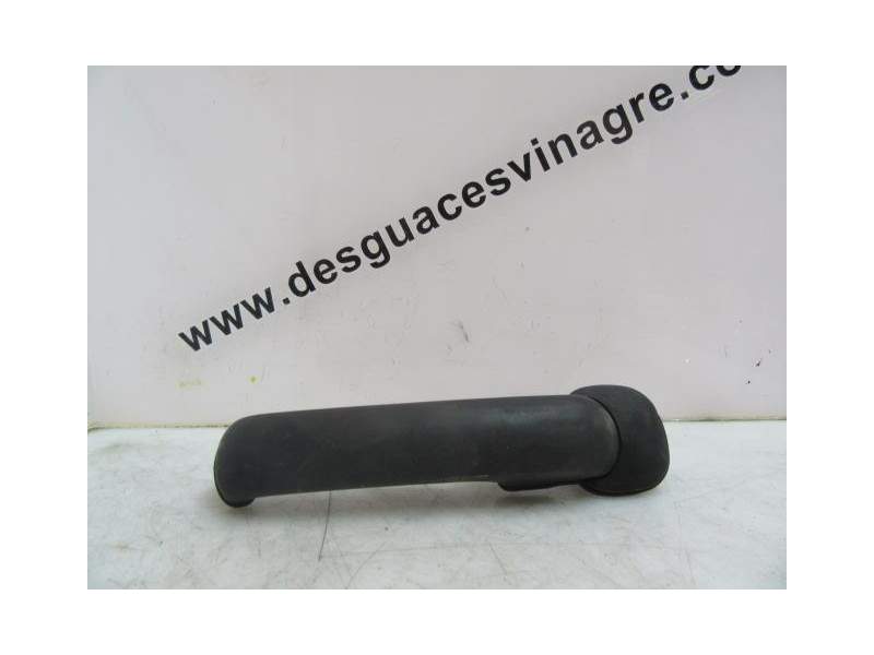 Recambio de manilla delantera derecha para ford maverick 2.7 td /td27h referencia OEM IAM   
