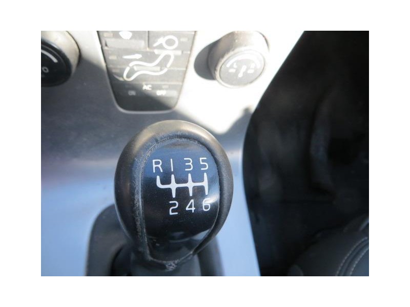 volvo v50 del año 2006