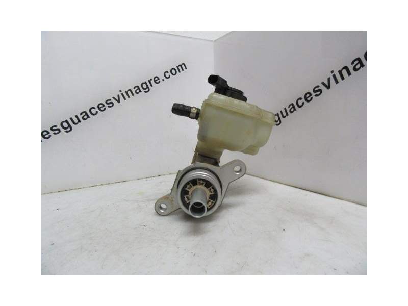 Recambio de bomba de freno para seat altea (5p1) 1.6 referencia OEM IAM   