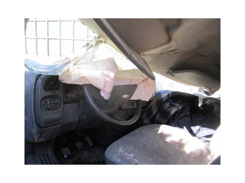 ford transit del año 2004