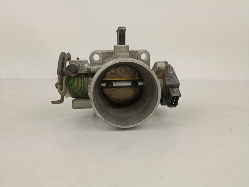 Recambio de caja mariposa para hyundai coupe 1.6 g -4gr referencia OEM IAM 35170-23000  