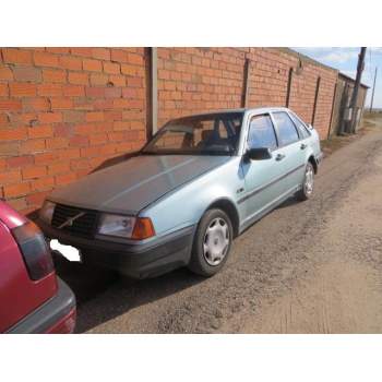 VOLVO 440 (445)