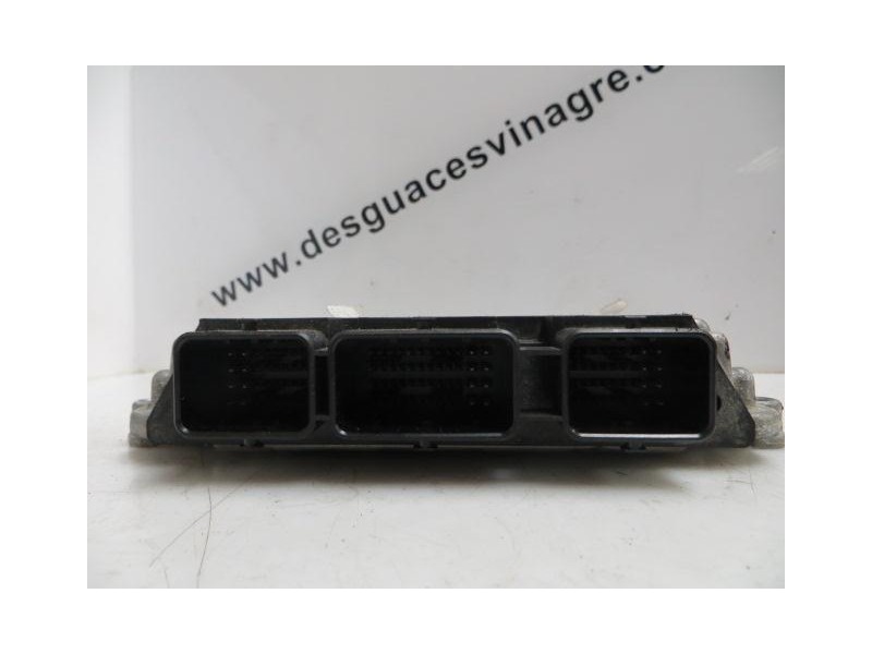 Recambio de centralita : citroen c 4 : 1.6 hdy -9hz 5p (110cv) [2005] para citroen c 4 1.6 hdy -9hz referencia OEM IAM 028101333