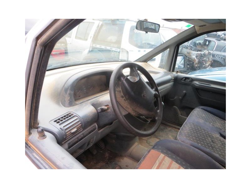 peugeot expert del año 2001