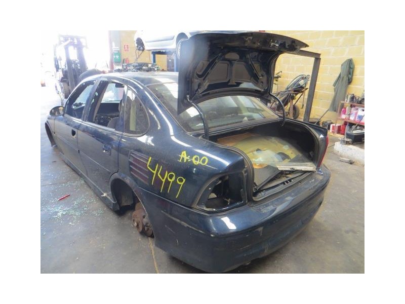 opel vectra del año 2000