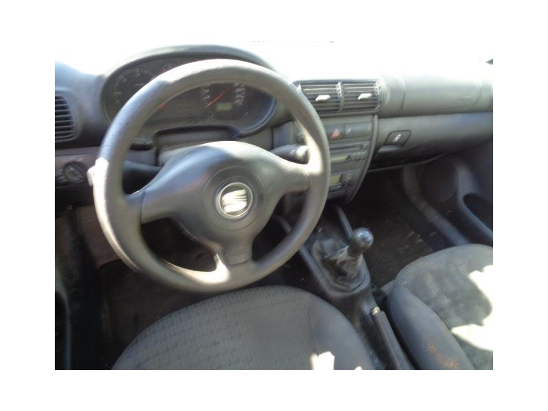 seat toledo del año 2004