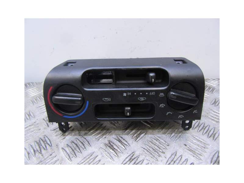 Recambio de mandos calefaccion aire para toyota carina 2.0 g referencia OEM IAM   