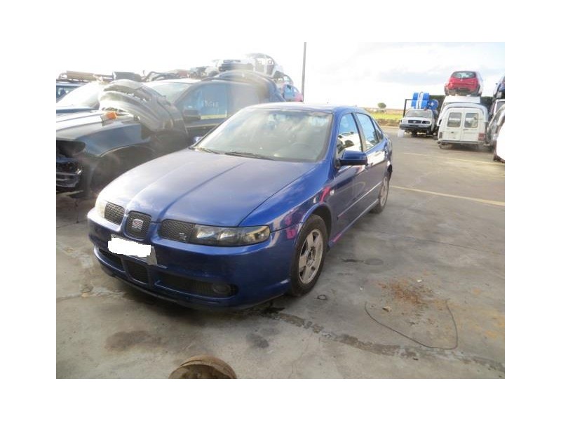 seat toledo del año 2001