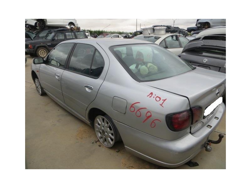 nissan primera del año 2001