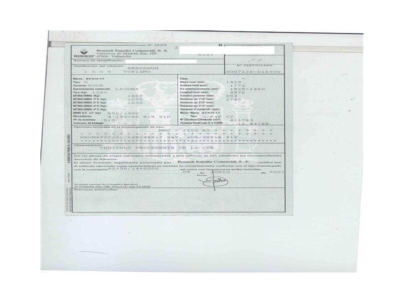 renault laguna del año 2001