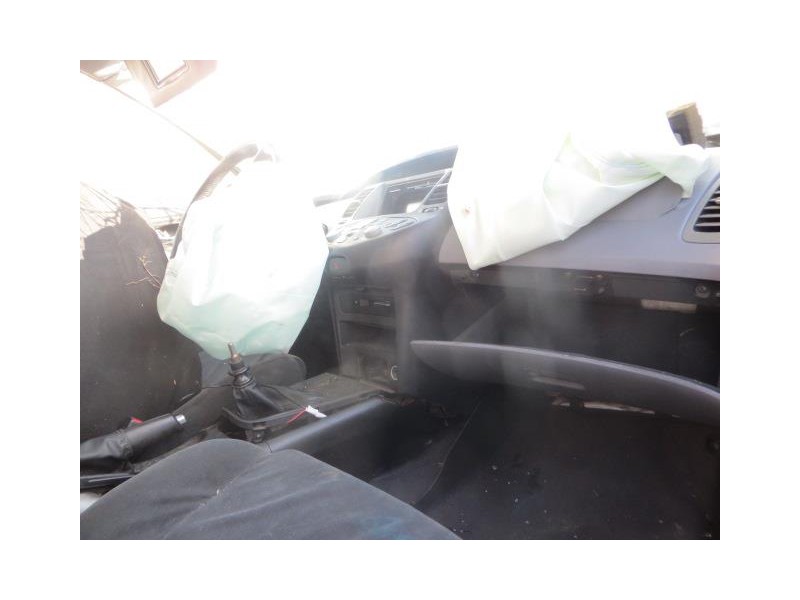 nissan primera del año 2002