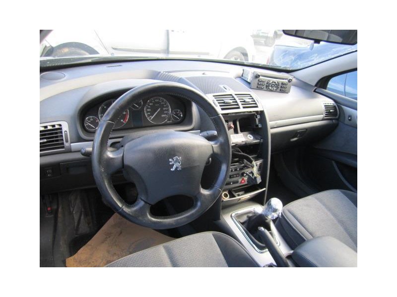 peugeot 407 del año 2004
