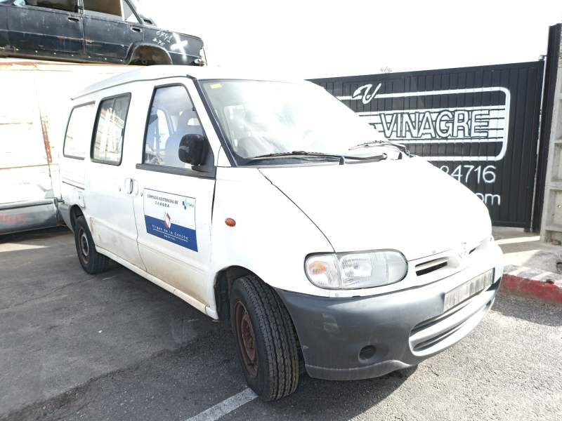 nissan vanette cargo furgoneta (hc 23) del año 2000