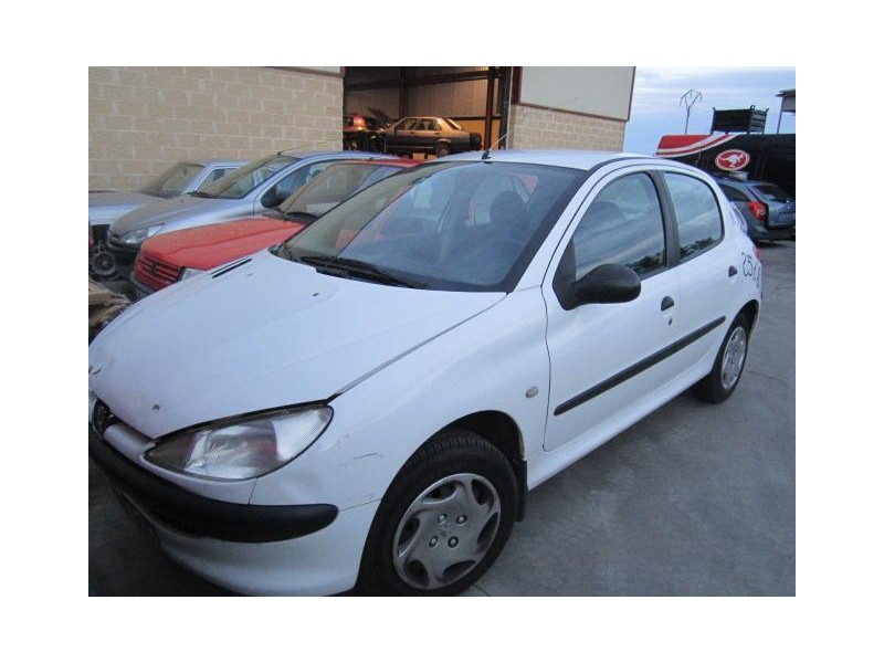 peugeot 206 del año 2000