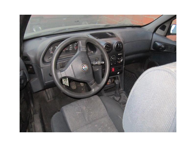 alfa romeo 145 del año 1997