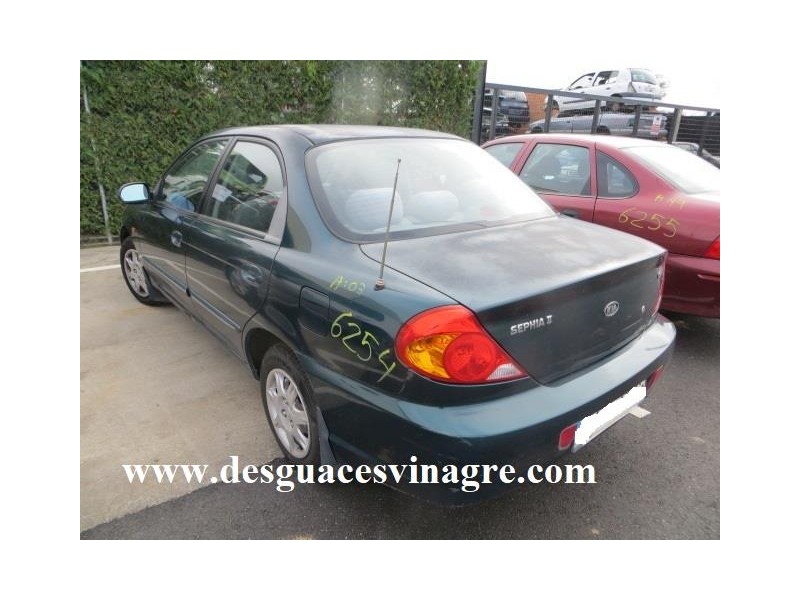 kia sephia del año 2003