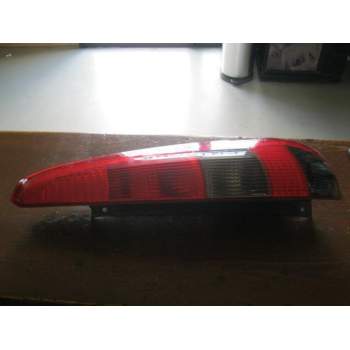 PILOTO TRASERO DERECHO 