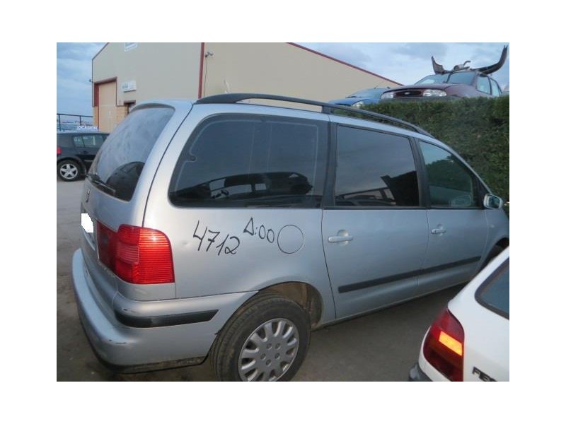 seat alhambra del año 2000