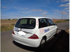 lancia y10 del año 2002 2
