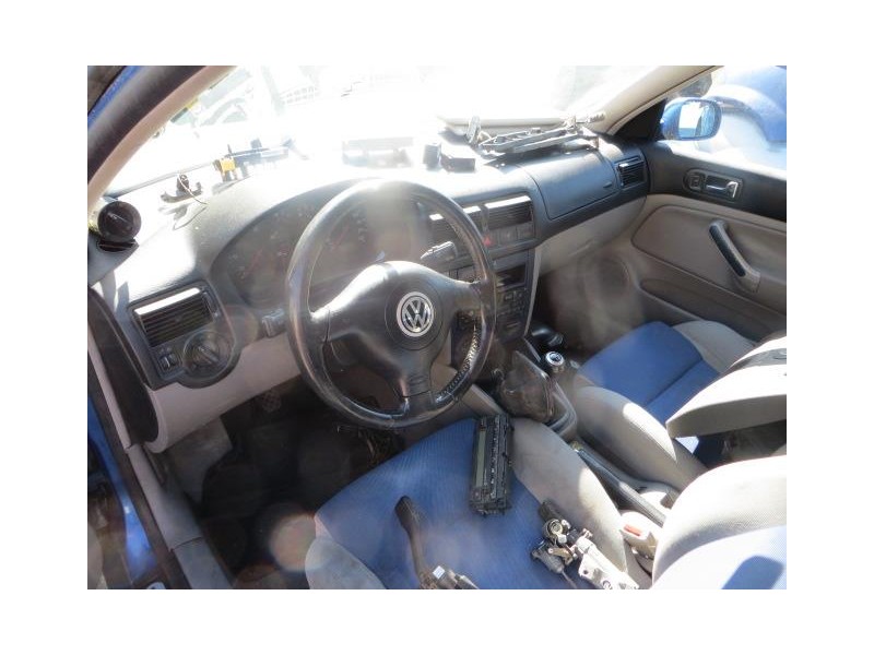 volkswagen golf del año 1999