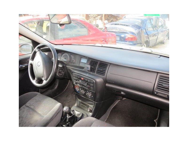 opel vectra del año 1999