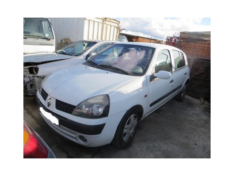 renault clio del año 2001