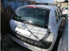 renault clio del año 2001 2