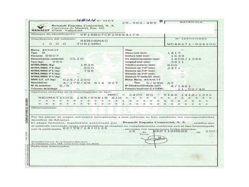 renault clio del año 2001