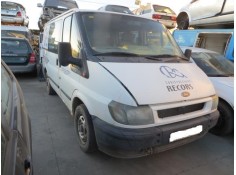 ford transit del año 2001