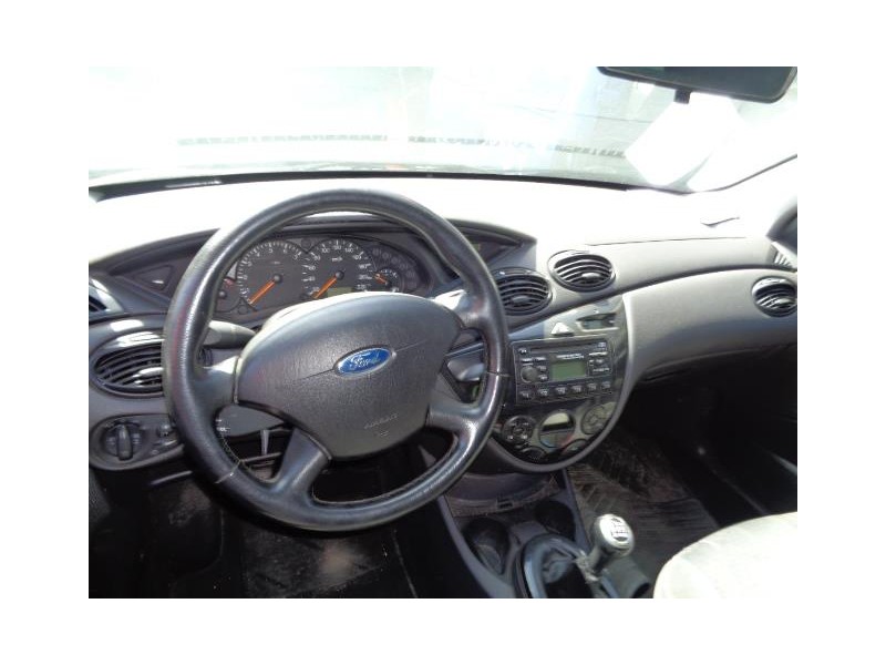 ford focus del año 2004