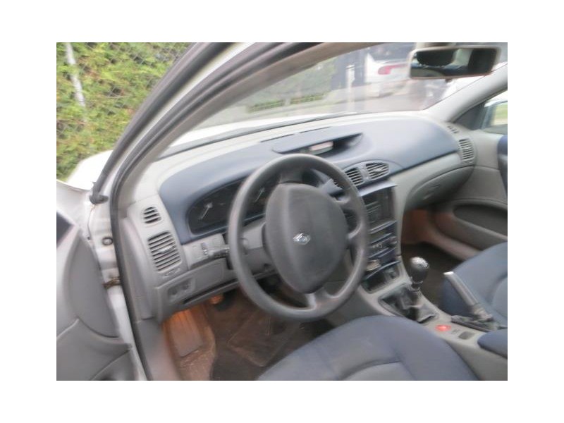 renault laguna del año 2003