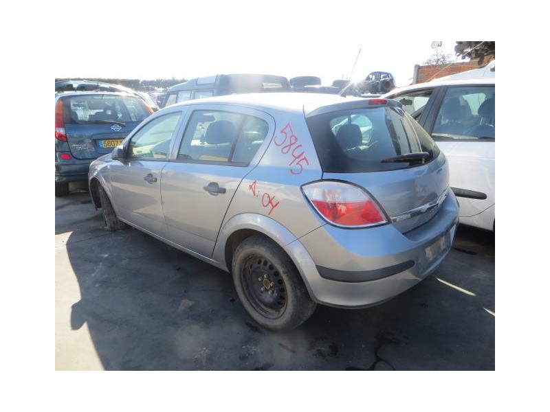 opel astra del año 2004