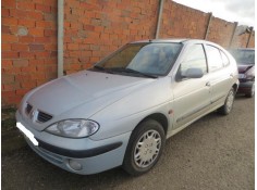 renault megane del año 1999
