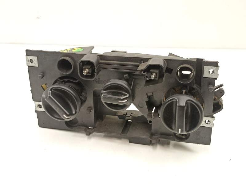 Recambio de mandos calefaccion aire para alfa romeo 145 (930_) 1.9 td (930.a4) referencia OEM IAM 60779473  