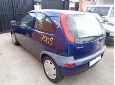 opel corsa del año 2003 2