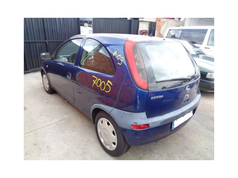 opel corsa del año 2003