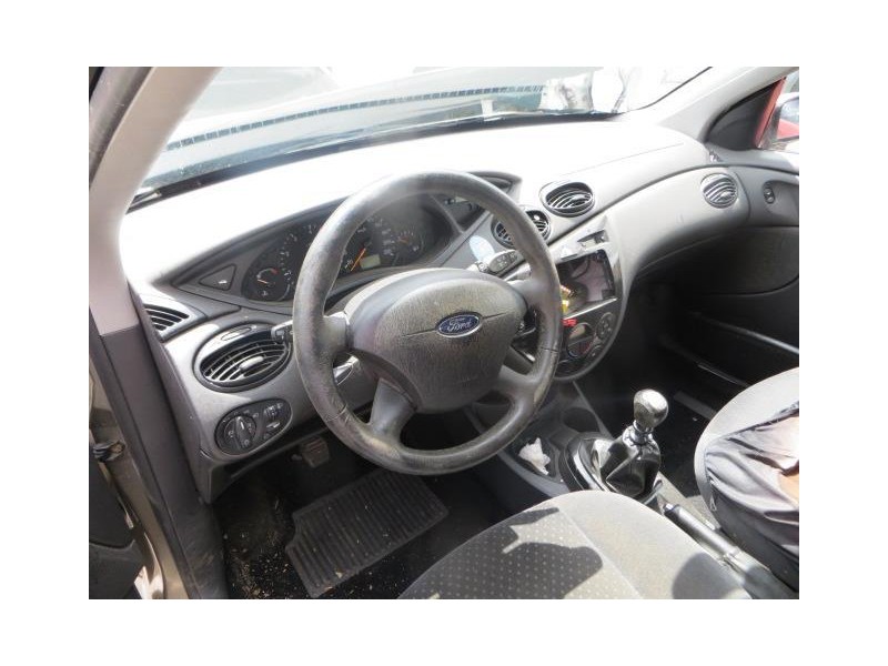ford focus del año 2004