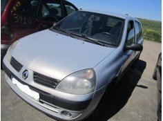 renault clio del año 2004