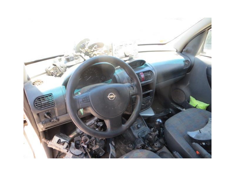 opel combo del año 2002