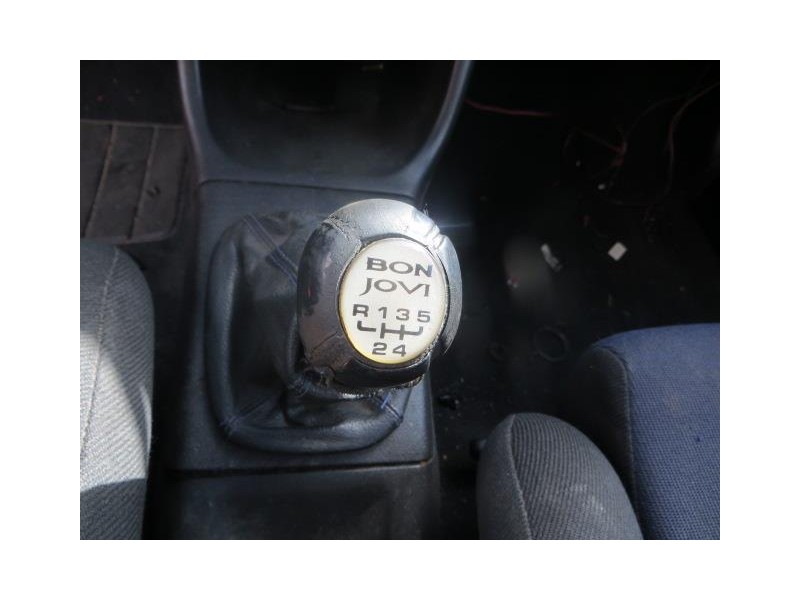 volkswagen golf del año 1996