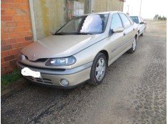 renault laguna del año 2000