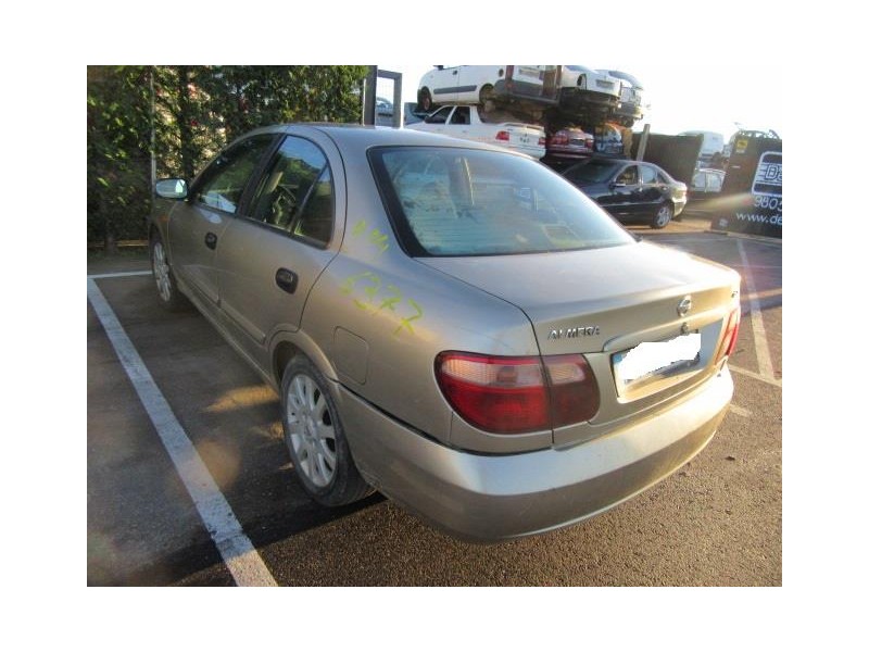 nissan almera del año 2004