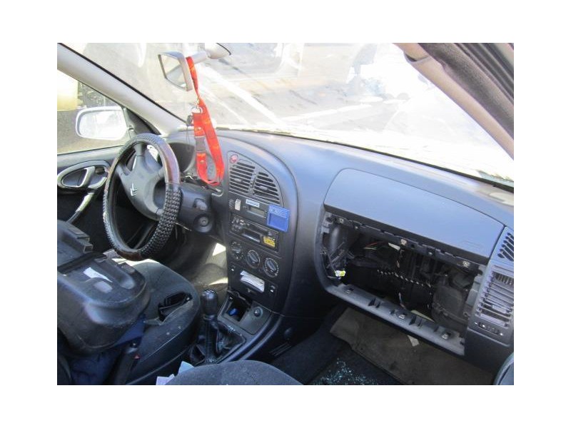 citroen xsara del año 2001