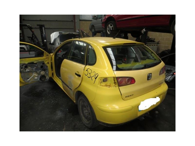 seat ibiza del año 2002