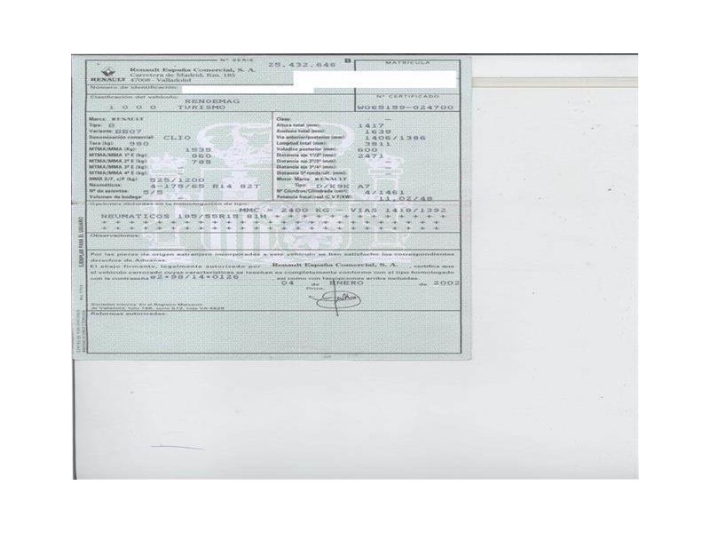renault clio del año 2002