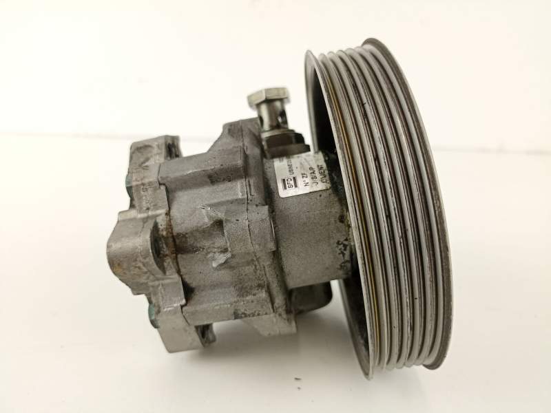 Recambio de bomba direccion para audi a6 c5 (4b2, 4b4) 2.5 tdi quattro referencia OEM IAM 4B0145155R  