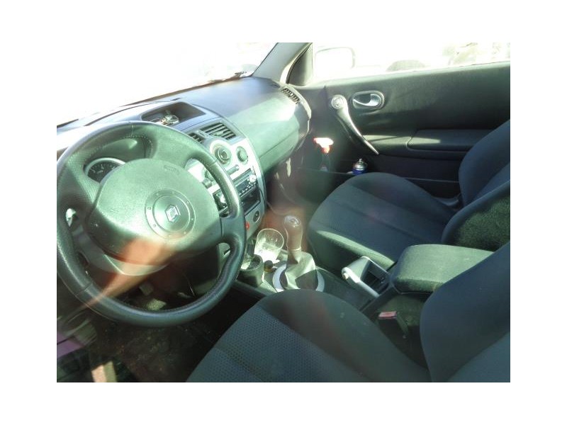 renault megane del año 2004