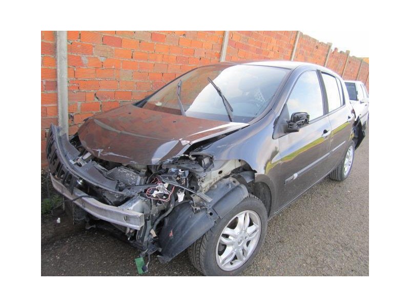 renault clio del año 2006