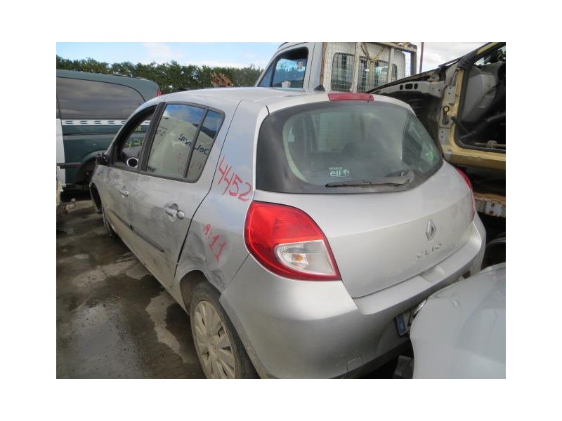 renault clio del año 2011