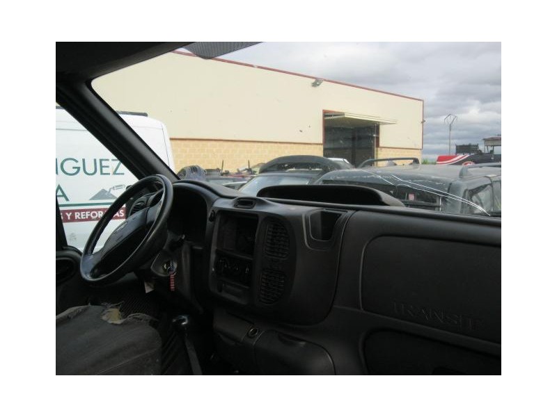 ford transit del año 2003